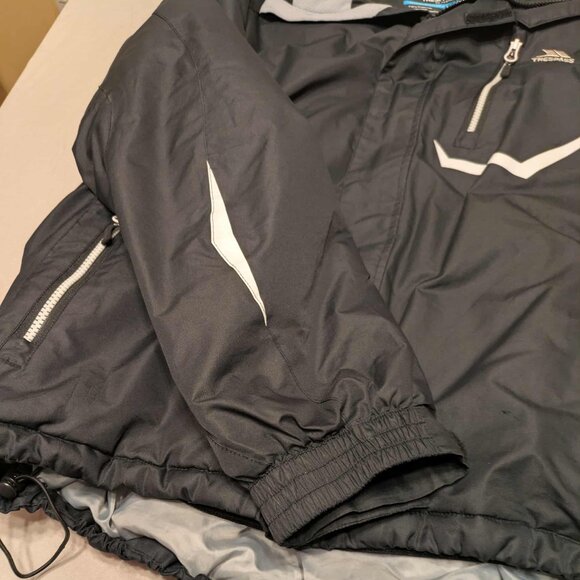 Trespass Weatherproof Bomber Style Jacket Mens Large  - Excellent Used Condition - Picture 3 of 16